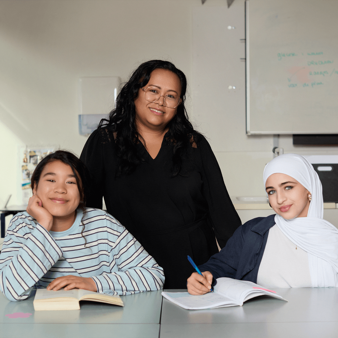 Header Mobile Image 4